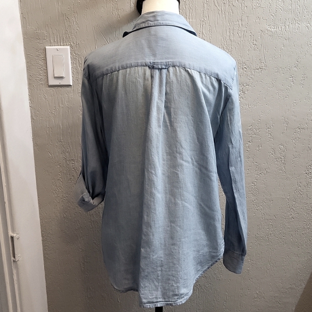 Ann Taylor Lightweight Chambray Pullover Shirt - image 8
